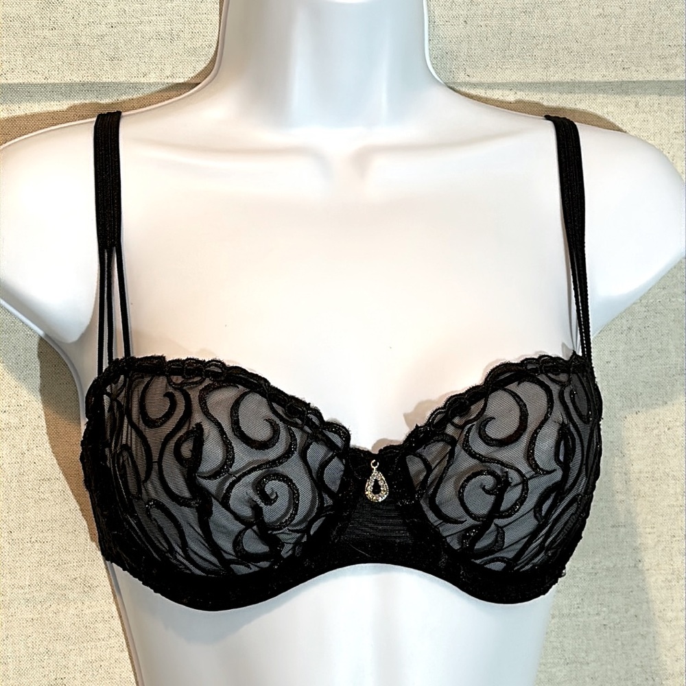 Embroidery sheer bra 32C black